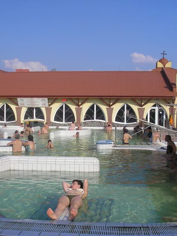Veľký Meder – cennik biletów